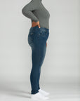Bluberry Denim Pull-On Slim Leg Medium Wash