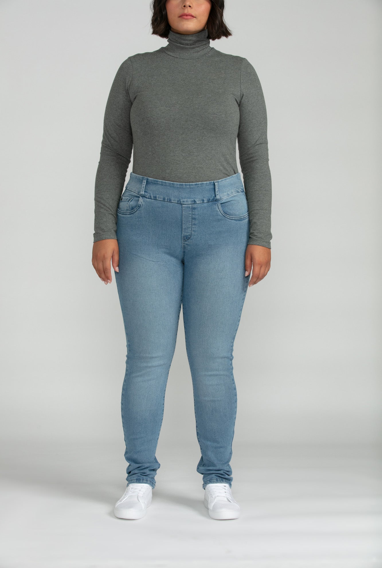 Bluberry Denim Pull-On Straight Leg Light wash