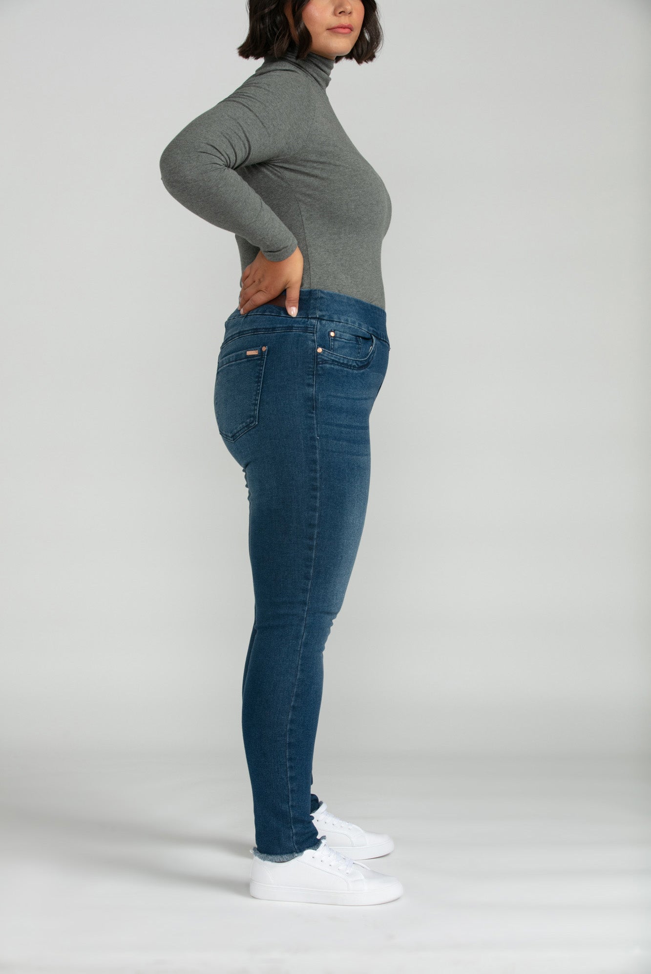 Bluberry Denim Pull-On Ankle Length Chole