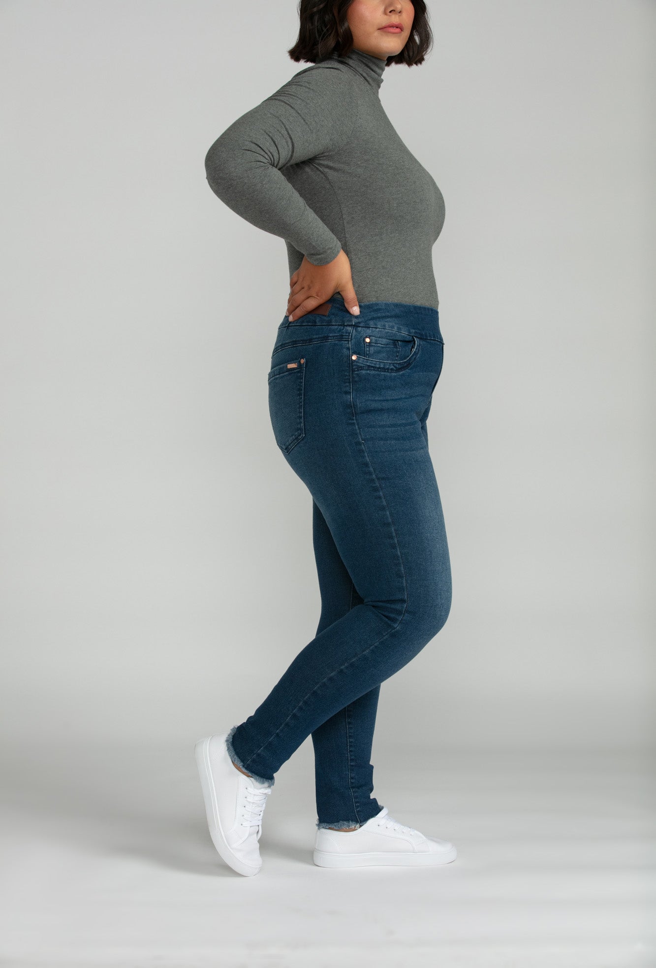 Bluberry Denim Pull-On Ankle Length Chole