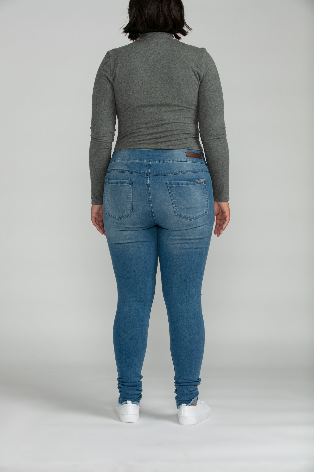 BluBerry Denim Pull-On Slim leg Camila