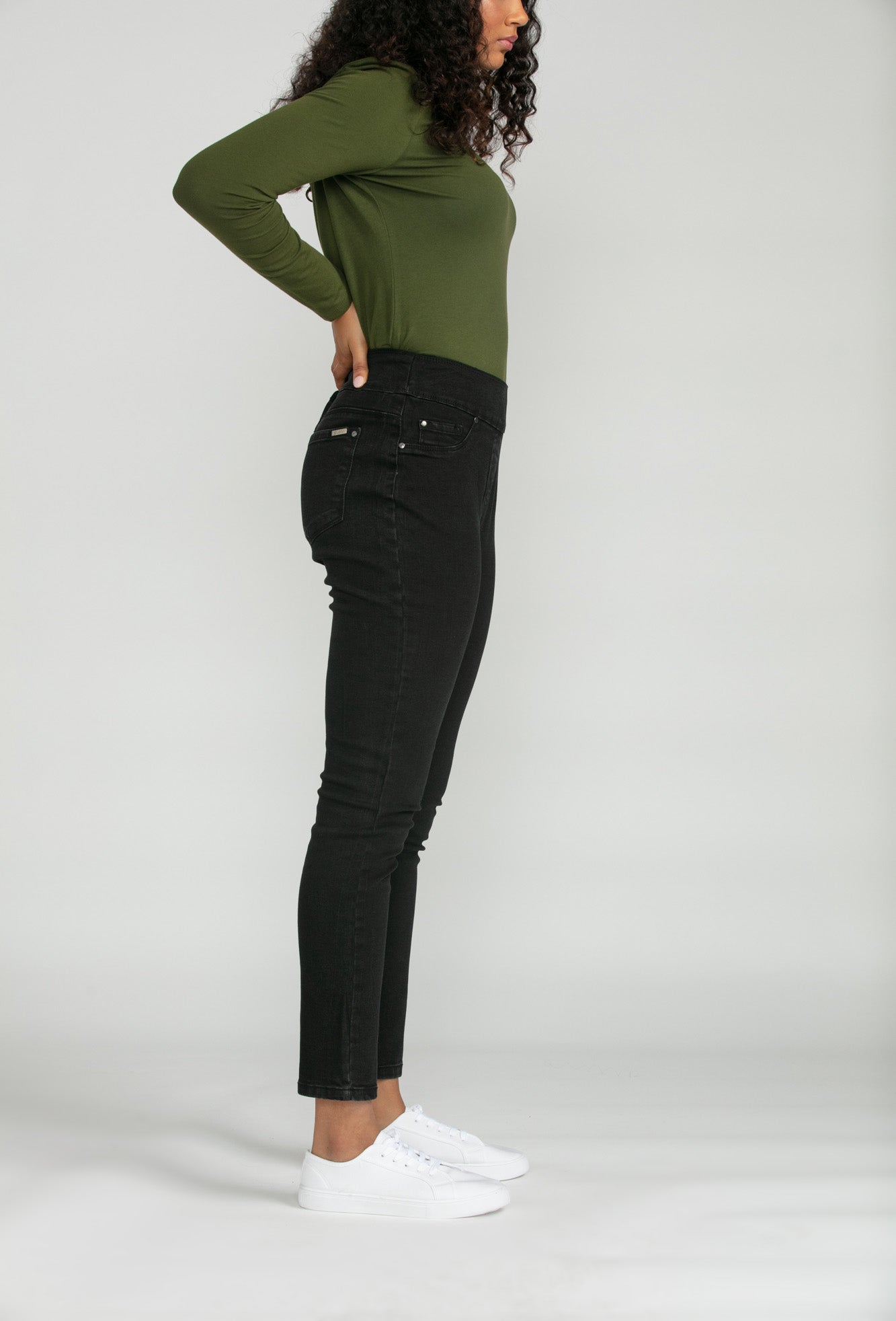 Bluberry Denim Elastic Waistband Ankle Length Black Rinse Wash