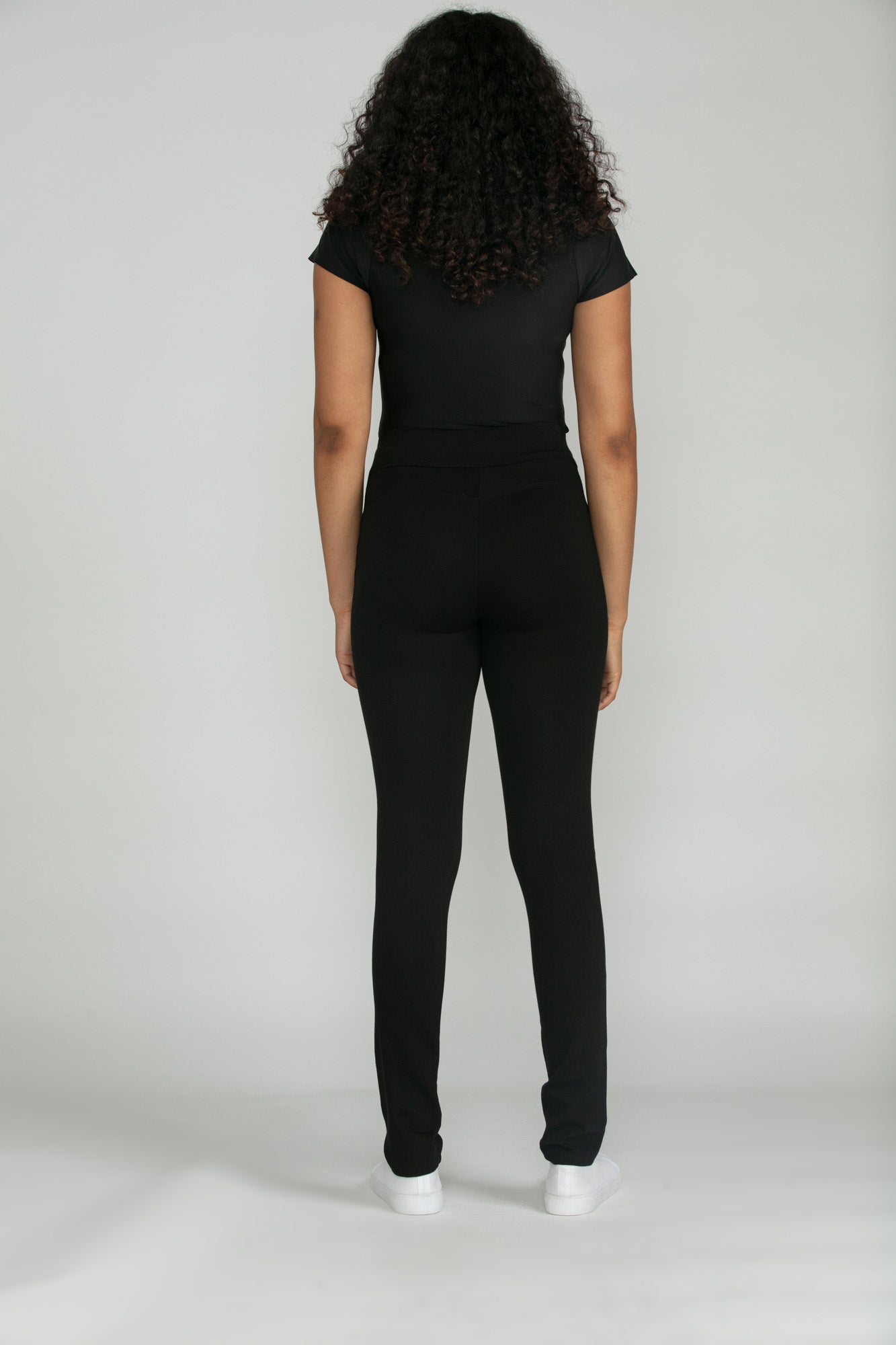 Bluberry Denim Elastic Waistband Slim Leg Black wash Raliegh