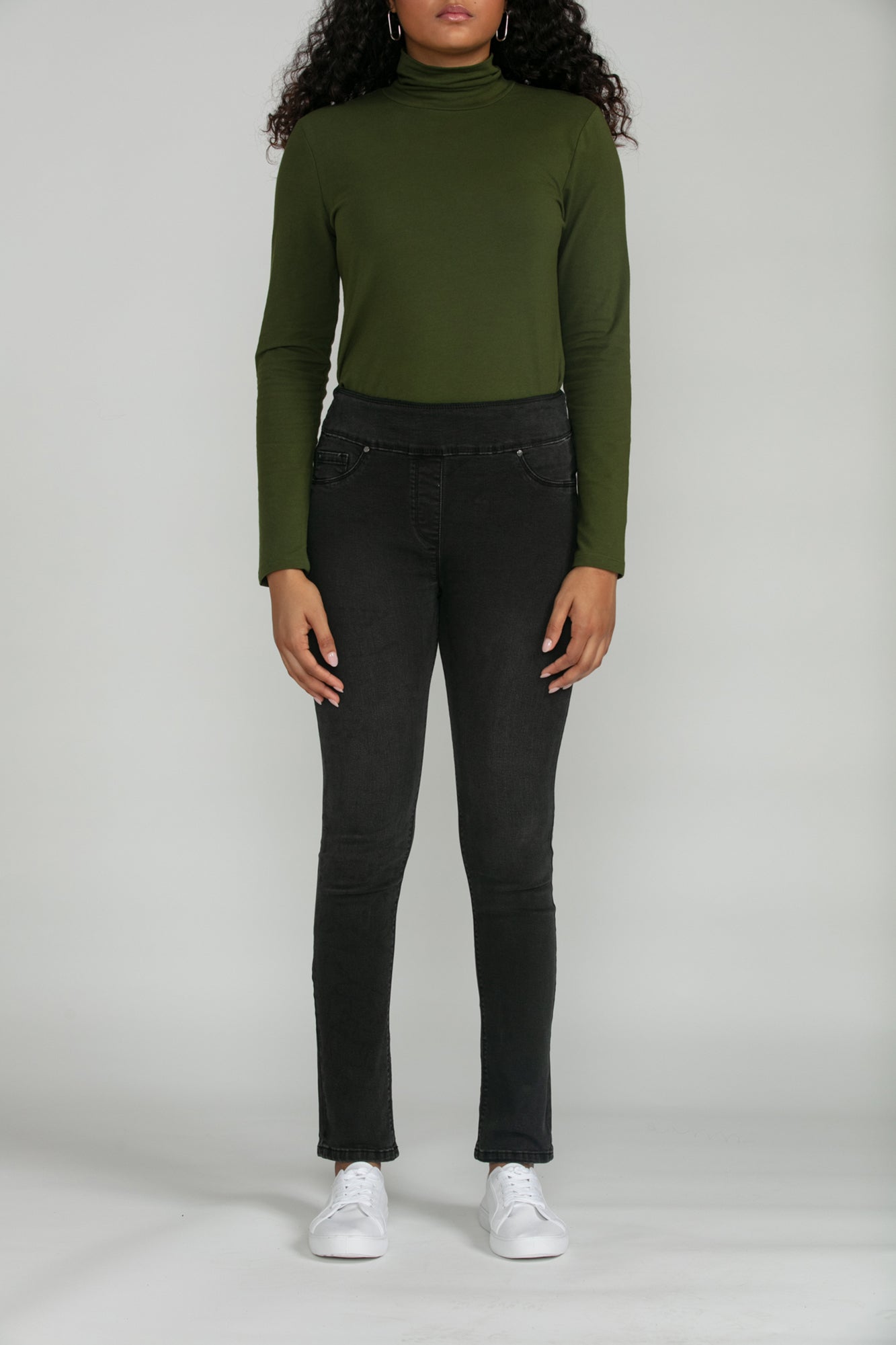 Bluberry Denim Elastic Waistband Straight Leg Black Medium Wash