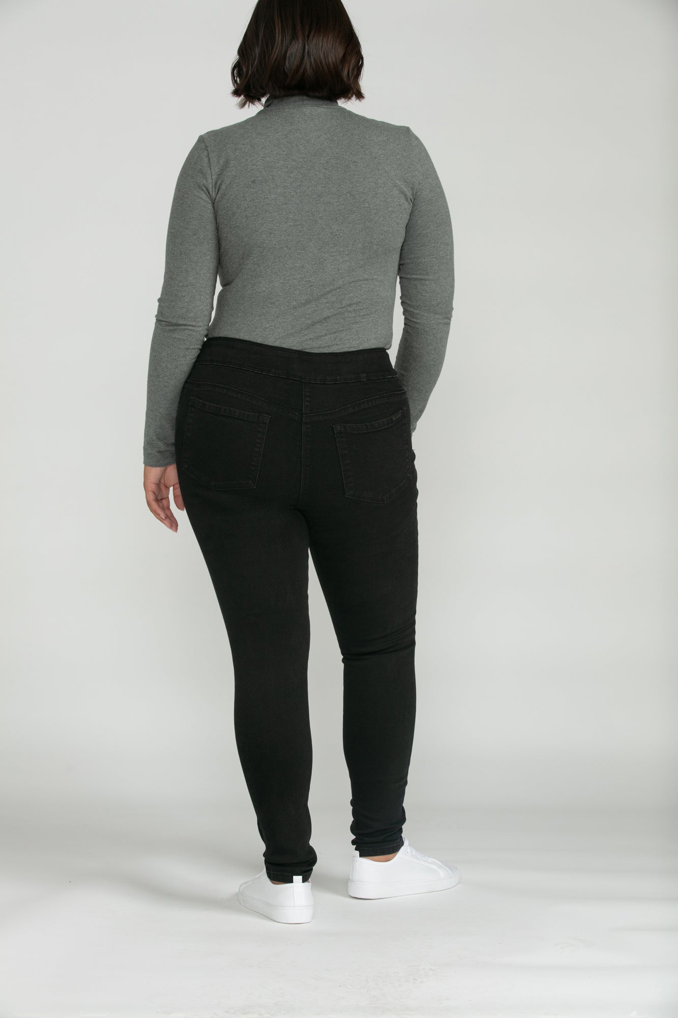 Bluberry Denim Elastic Waistband Slim Leg Black Rinse Wash