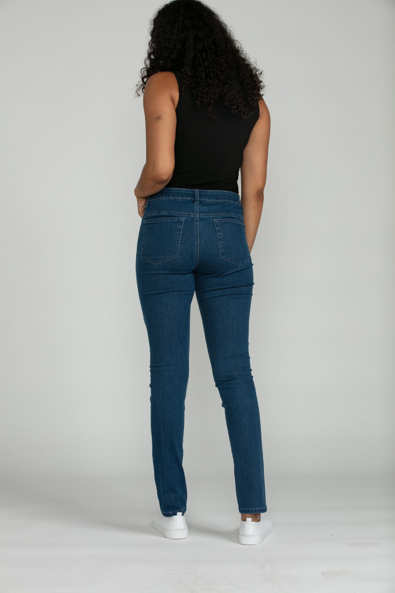 Bluberry Denim Zipper-Fly Slim Leg Amanda