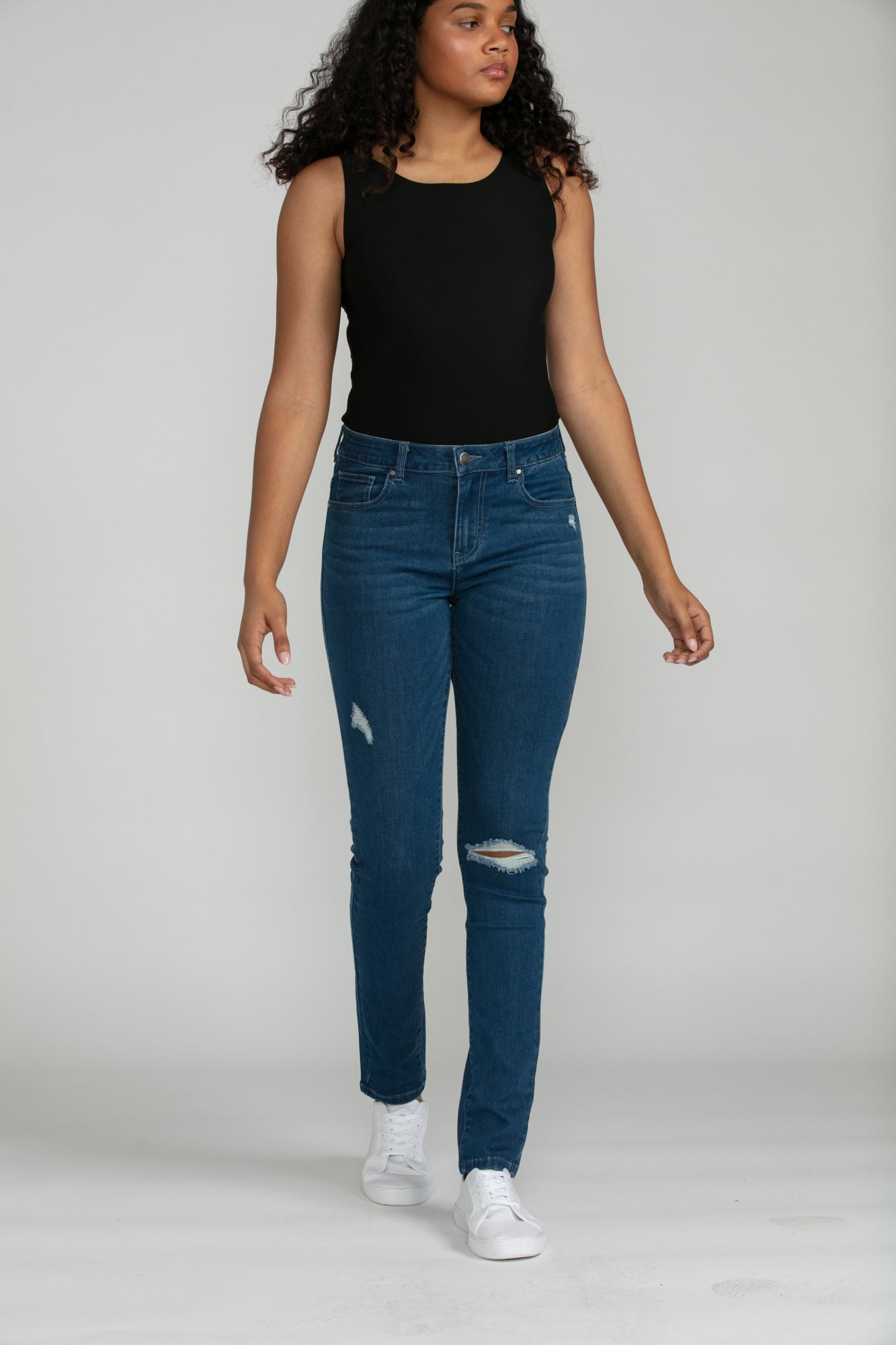 Bluberry Denim Zipper-Fly Slim Leg Amanda