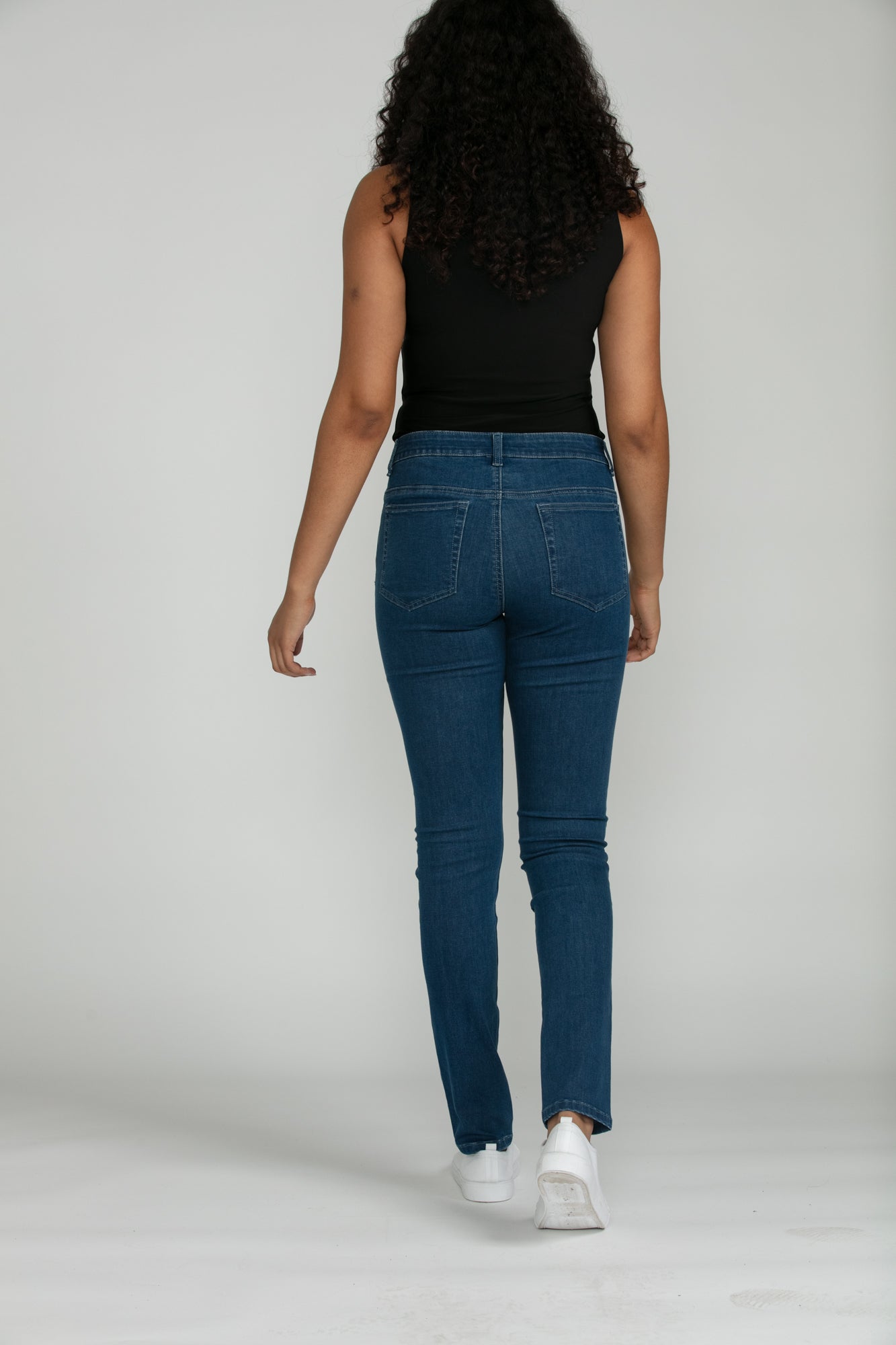 Bluberry Denim Zipper-Fly Straight Leg Amira